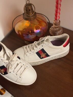 Gucci White Leather Sneakers with Red & Navy Stripe Bee Embroidery